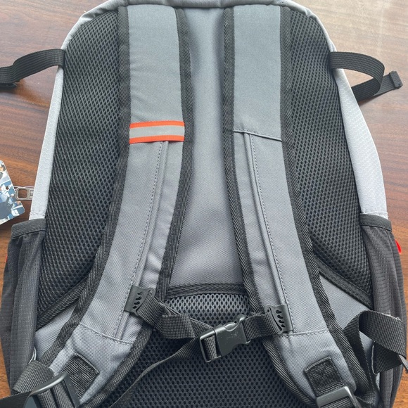 Banded backpack - Picture 3 of 3